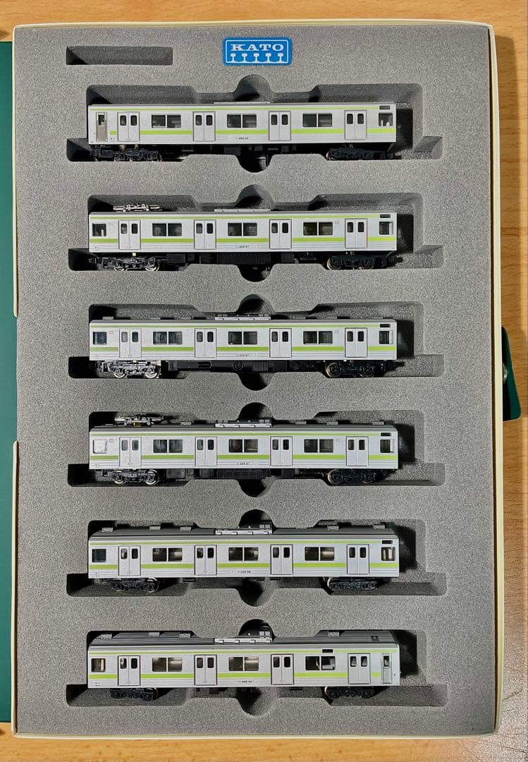 KATO 10-156 205系 山手線色 Nゲージ 6両編成 - メルカリ