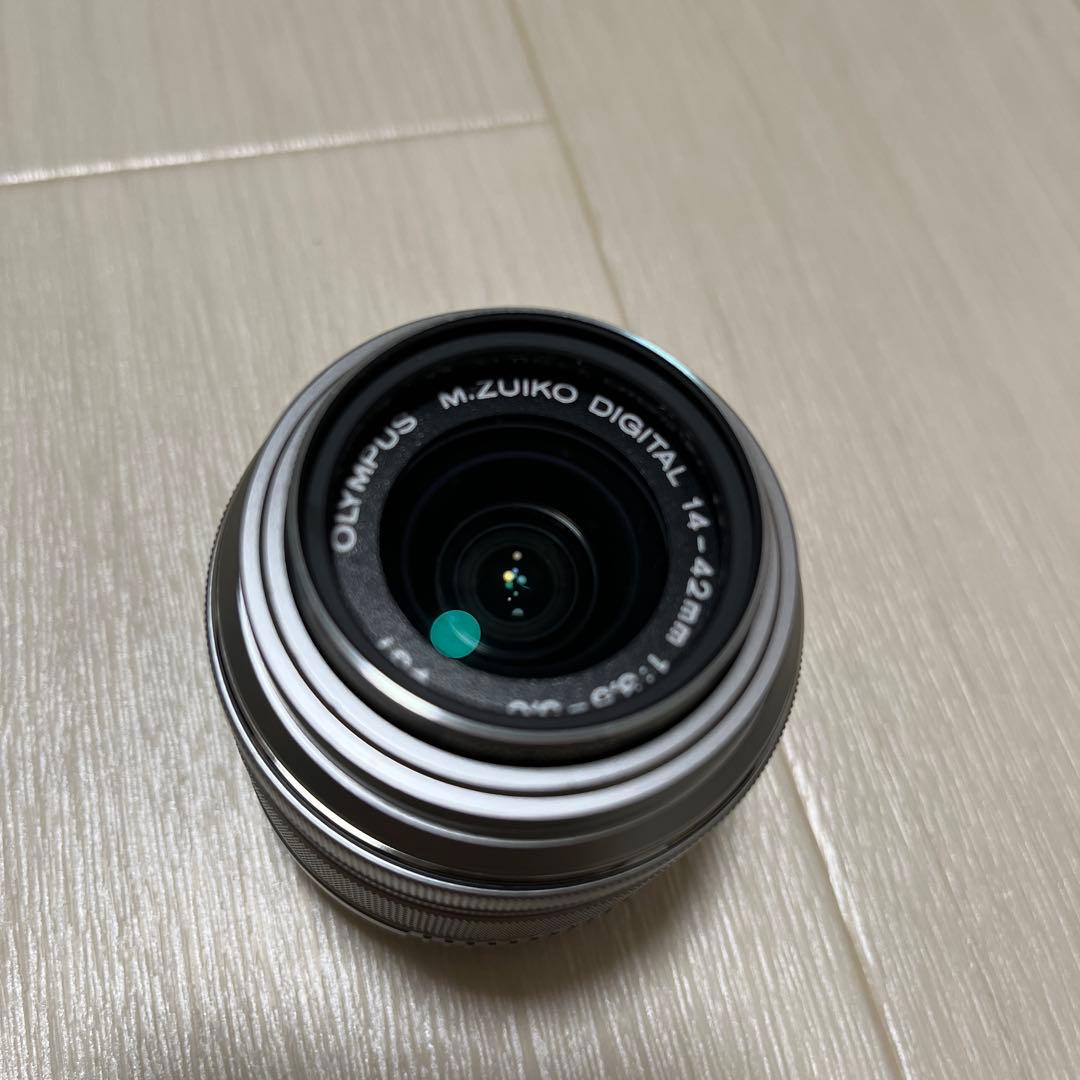 箱無　OLYMPUS M.ZUIKO DIGITAL 14-42mm 標準ズーム Olympus M.Zuiko Digital 14-42mm f/3.5-5.6 II R Lens for MFT