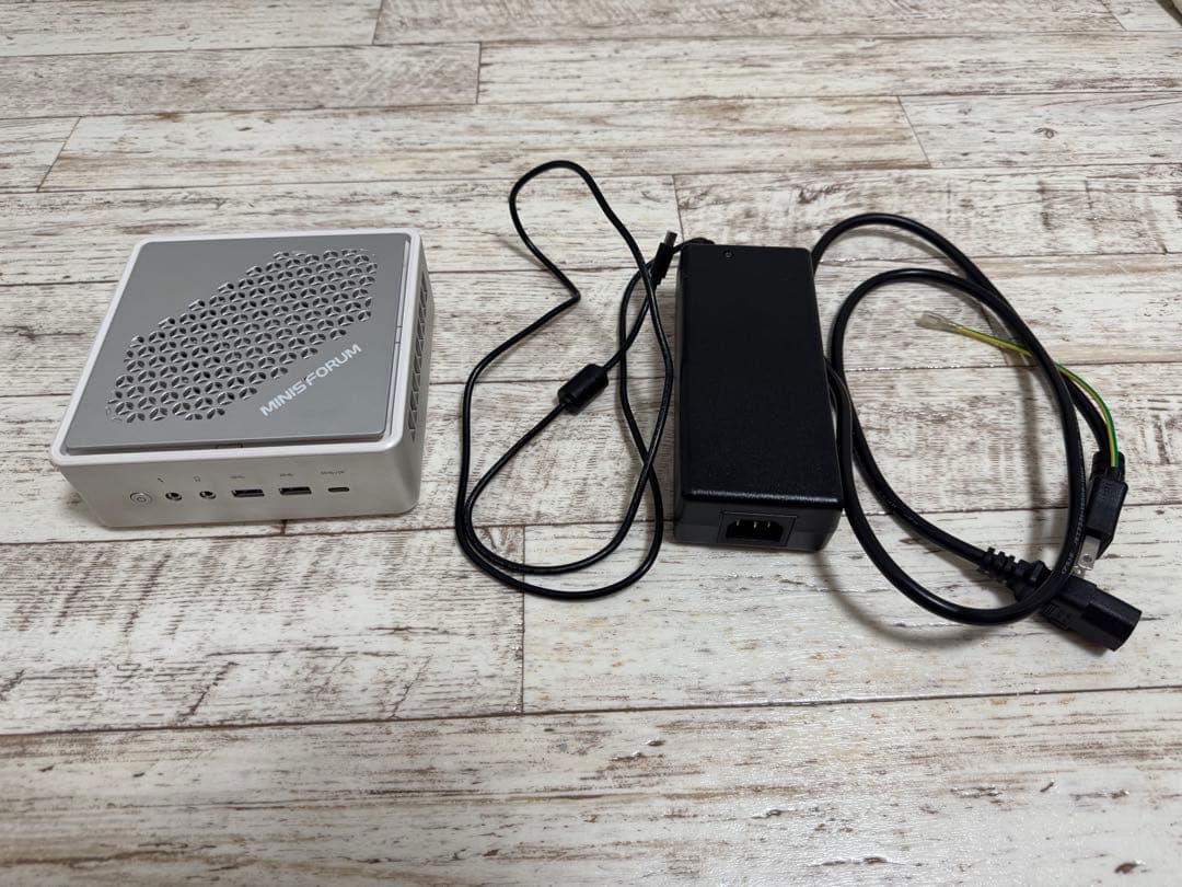 ミニPC Minisforum EliteMini HM90 MinisForum HM90 Unboxing - YouTube