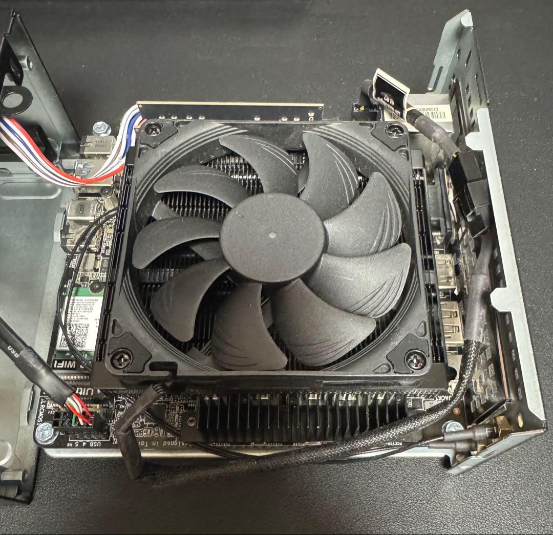 《中古PC》DeskMini X300 Ryzen7 PRO 4750G