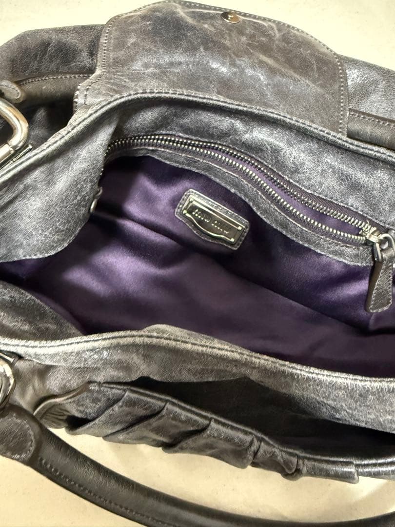 ヴィンテージ miumiu ミュウミュウ ギャザーレ ザーバッグ