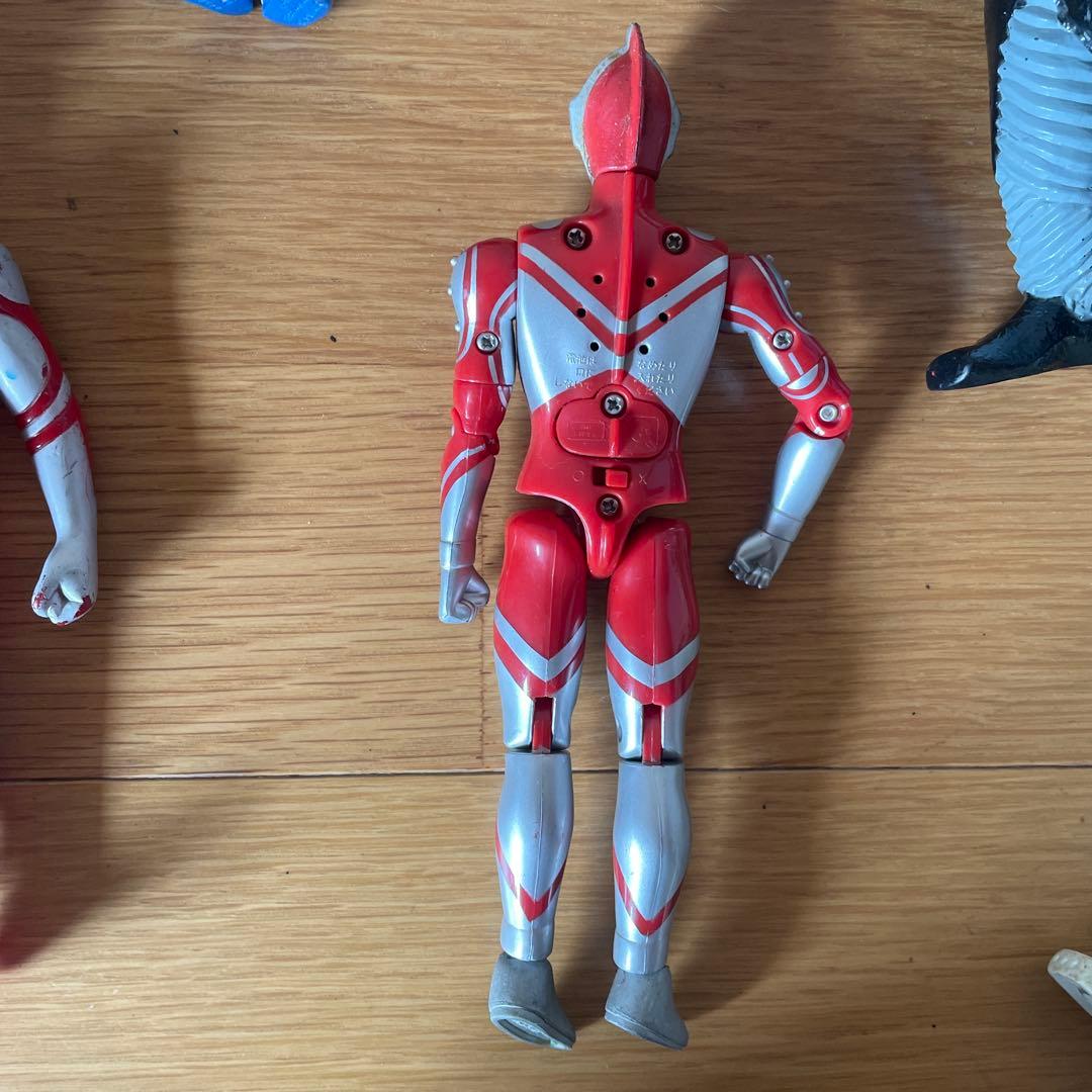 ウルトラマンシリーズ 怪獣 セット - メルカリ