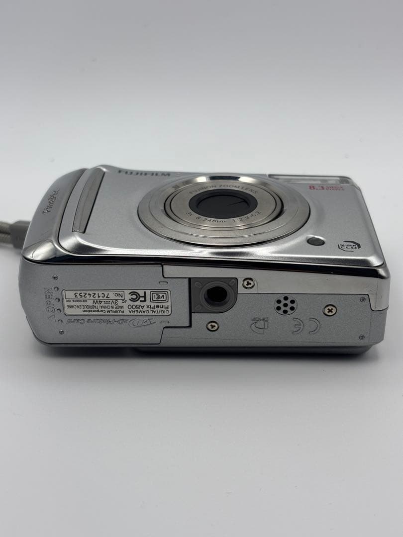 FUJIFILM Finepix A800 デジカメ 乾電池 コンデジ 動作品