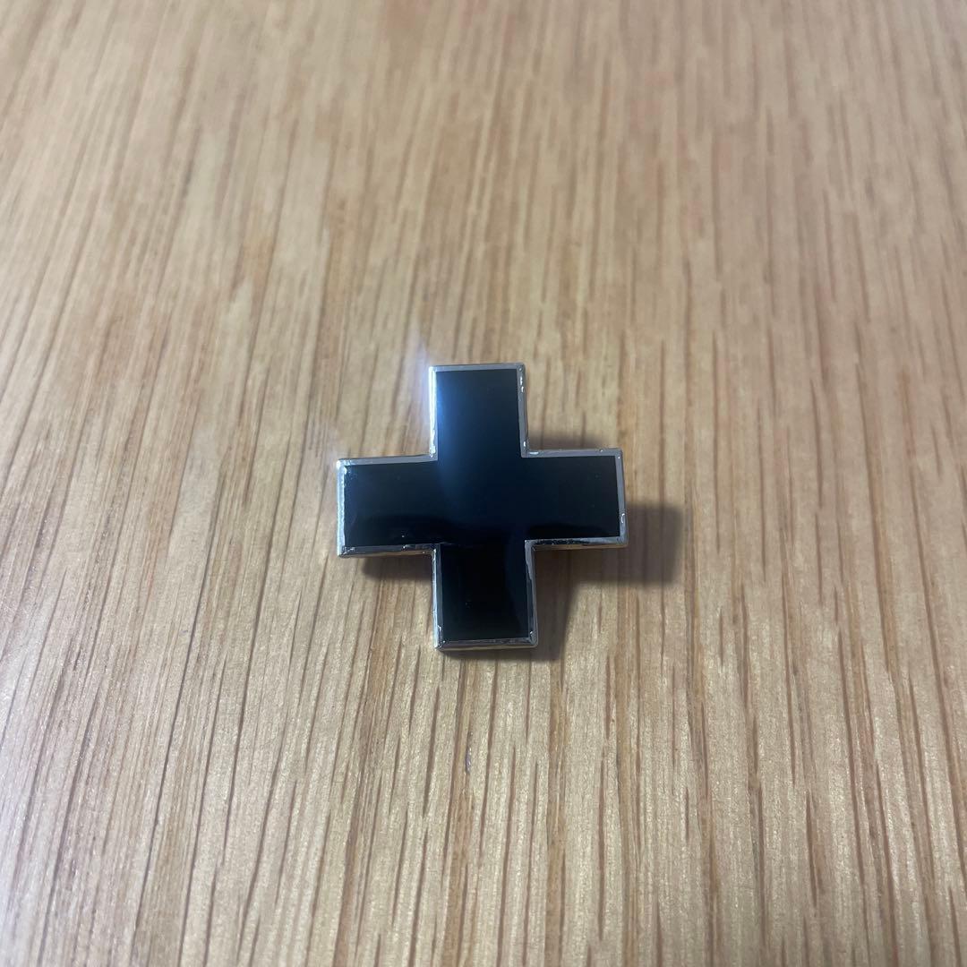 SUNSEA クロス型ピンバッジ margin Koenji | . SUNSEA “+” pinz 久々にクロスピンズが新色で登場