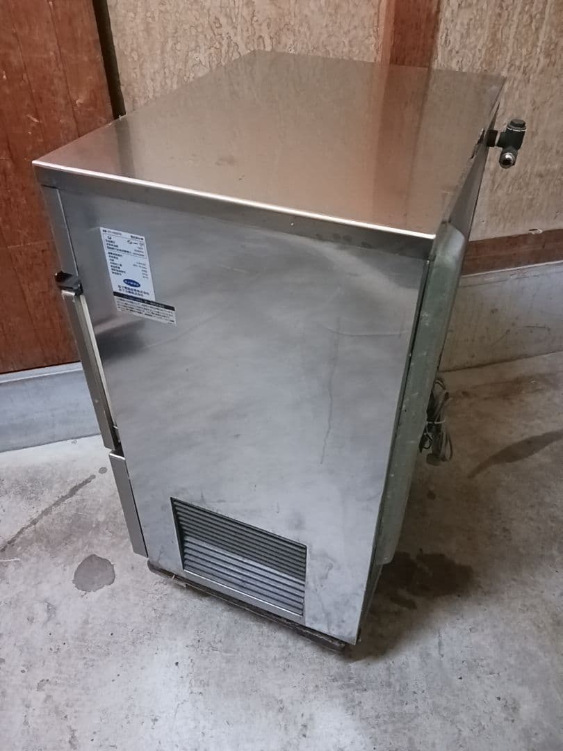 ホシザキ 業務用製氷機 IM-55L-1 ナショナルOEMになります - メルカリ