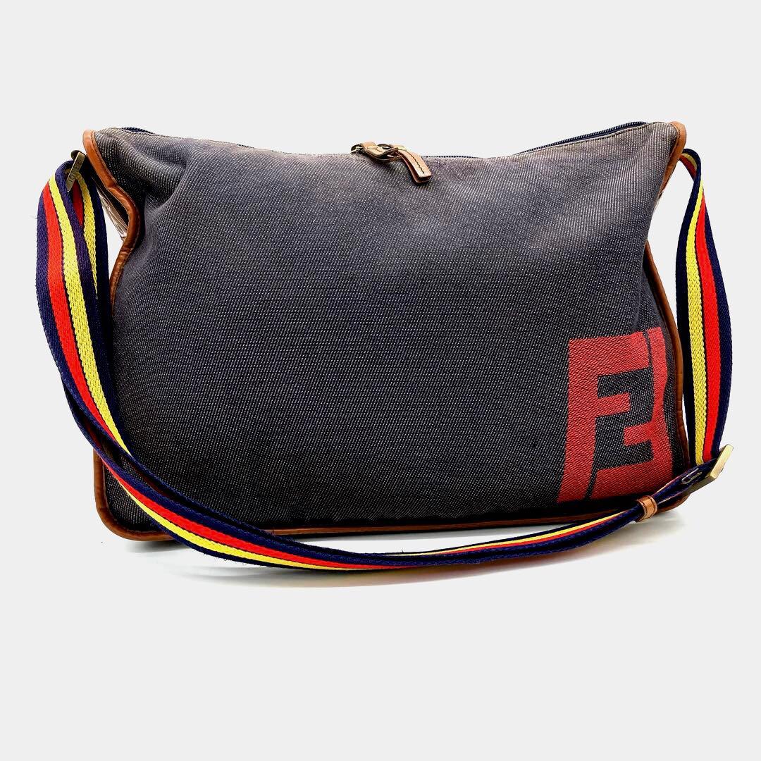 FENDI】メッセンジャーバッグ デニム ロゴ ブルー系 FENDI