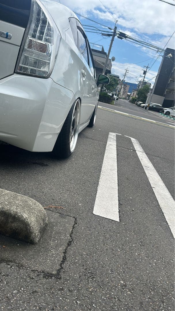 30プリウス6度キャンバープレート - メルカリ