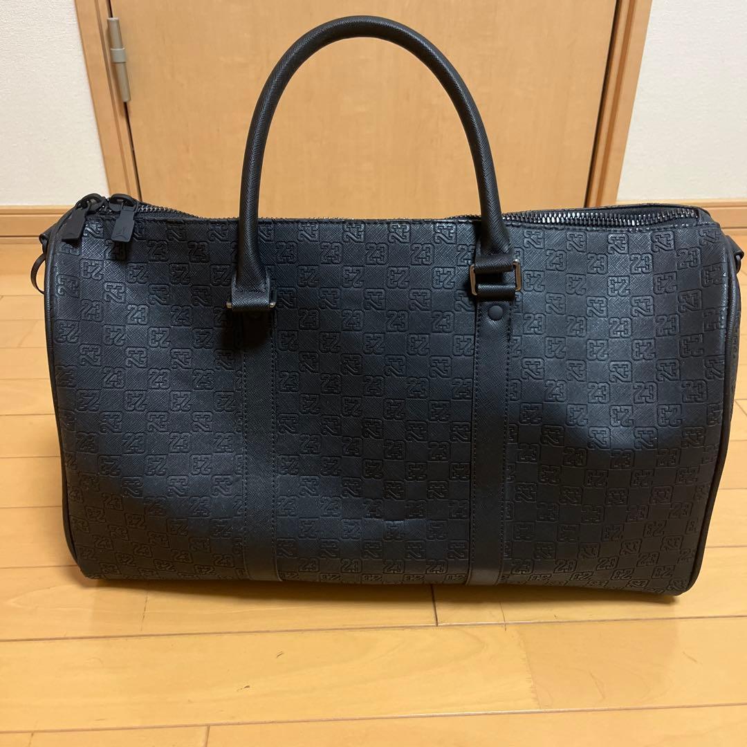 Jordan ブラック モノグラム ボストンバッグ(25L) - メルカリ