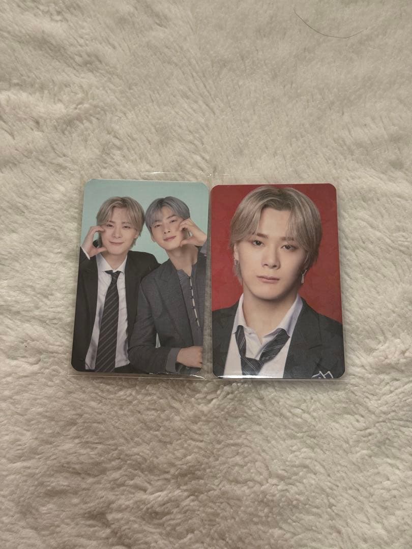 ASTRO ムンビン ウヌ トレカ セット - メルカリ