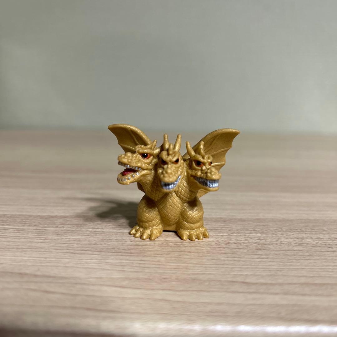 キングギドラ ゴジラ怪獣ソフビ 指人形 - メルカリ