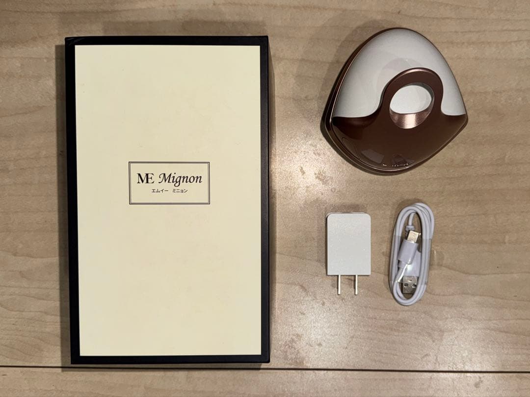 ME Mignon 美顔器 本体・アダプター・ケーブル付 - メルカリ