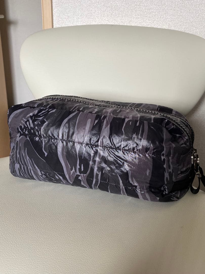 RIMOWA×MONCLER 迷彩ダブルジッパー ポーチ - メルカリ