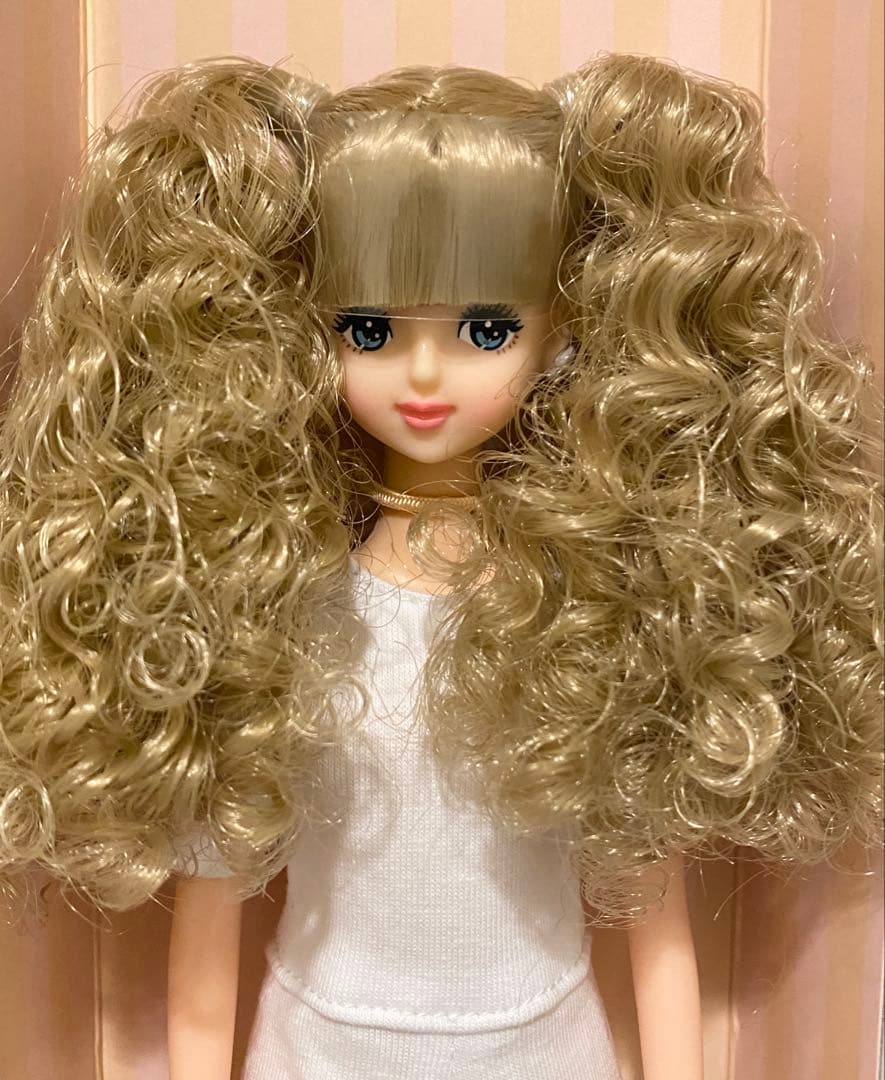 リカちゃんキャッスル 2019年神戸三宮BASICモデルジェニーフレンドH