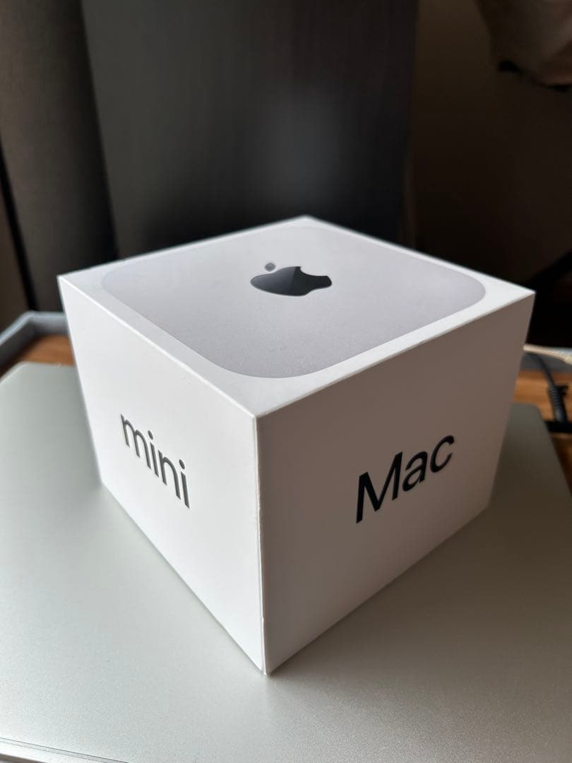 Apple M4 Mac mini シルバー 本体 2024 Apple Mac Mini M4 4.4GHz 16GB RAM 256GB SSD Silver MU9D3LL/A
