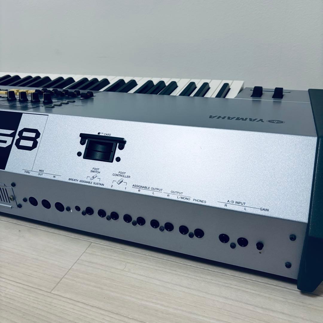 希少 美品 YAMAHA MOTIF ES8 88鍵 名機 動作良好 - メルカリ
