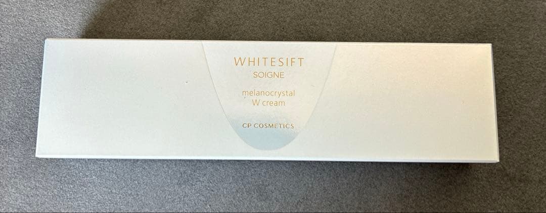 ソワーニュ ホワイトシフト メラノクリスタル Wクリーム cb クリーム状