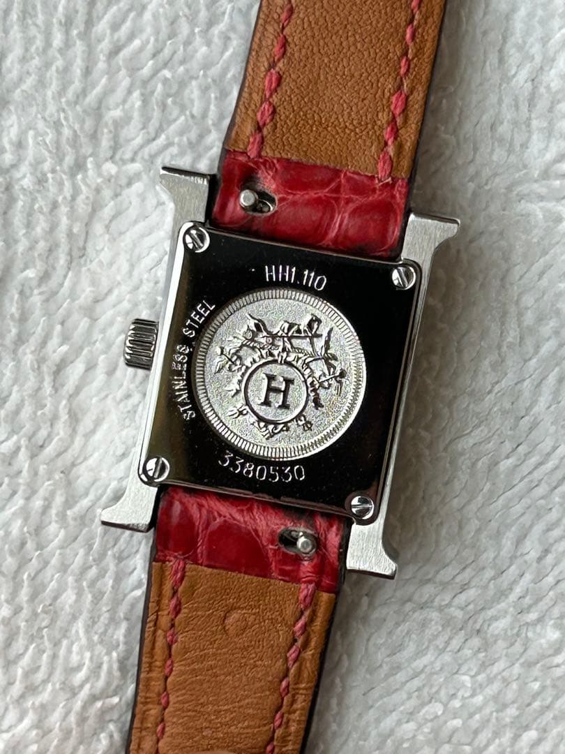 未使用に近いエルメス Hウォッチミニ HH1.110 11Pダイヤ シェル文字盤