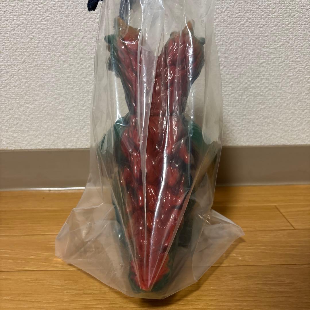 新品 マルサン 火山怪獣バロン ソフビ 70's カラー 2025ver - メルカリ