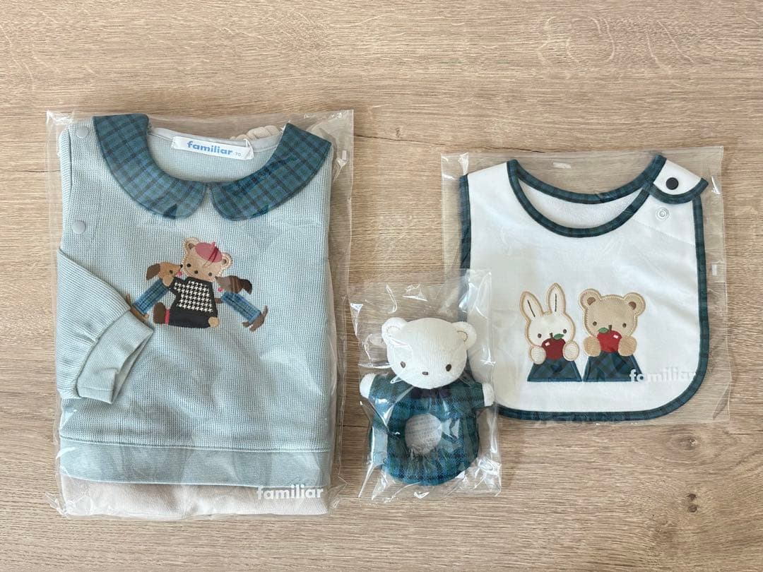 《豪華出産祝い》familiar 3点セット カバーオール スタイ ラトル