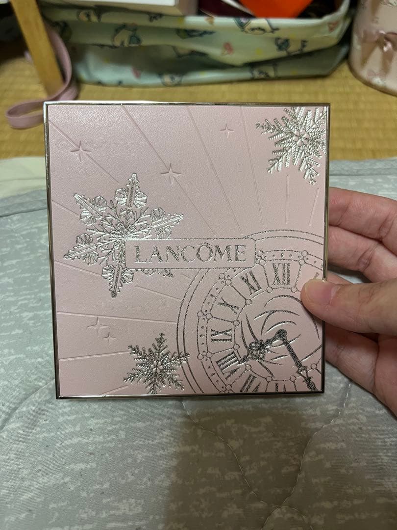 LANCOME 限定アイシャドウパレット ランコム「ルーヴル美術館」の限定アイパレットが24年秋復刻、“まるで