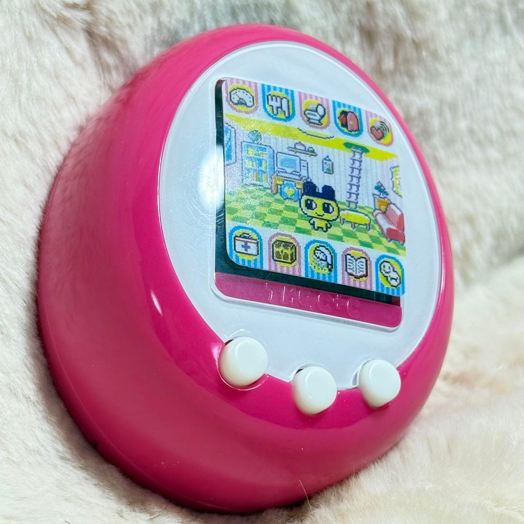 美品】たまごっちプラスカラー・マゼンダ - メルカリ