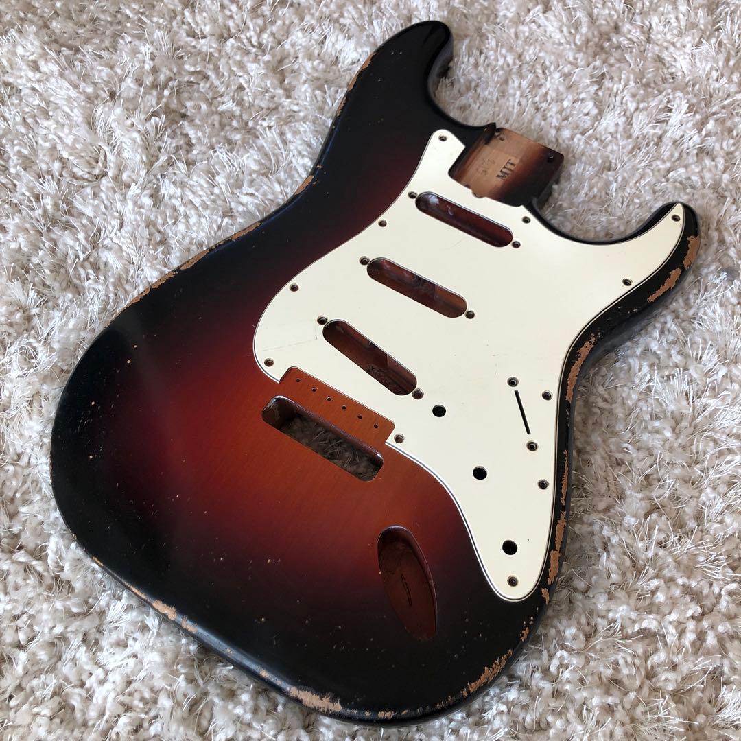MJT ストラトキャスター レリック ボディ 新品 3TS 値引きなし - メルカリ