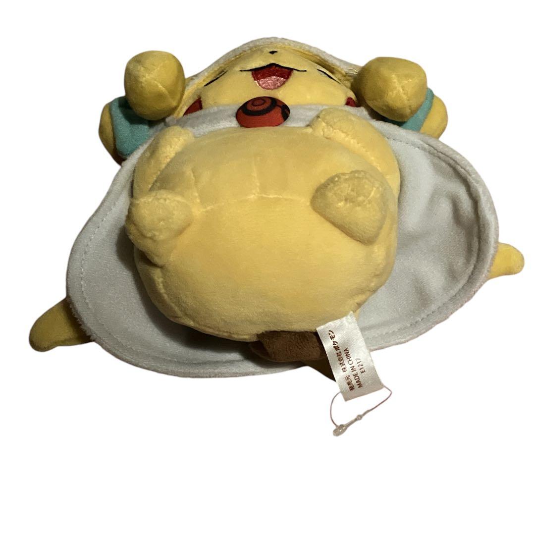 ポケットモンスター ジラーチのポンチョを着たピカチュウ ぬいぐるみ