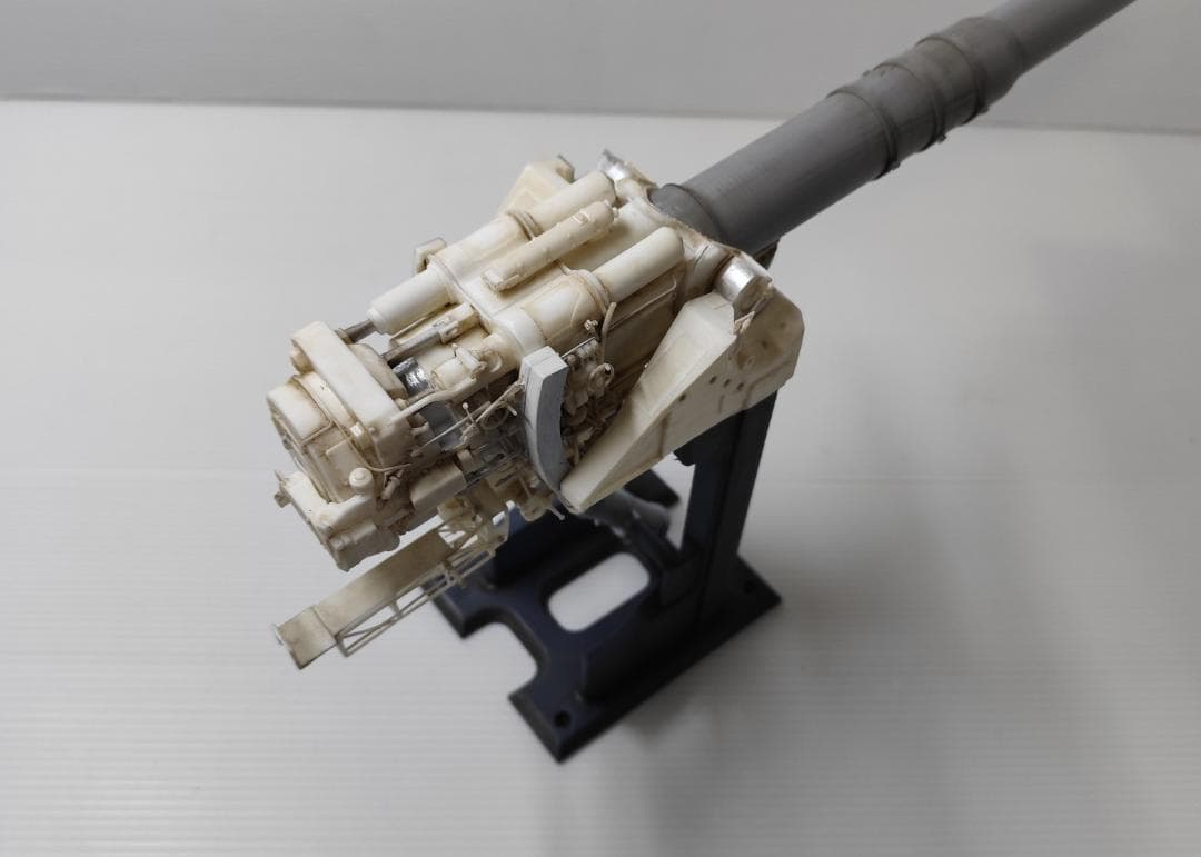 戦艦大和 46cm主砲組み立てキット(1/48スケール) 右砲 - メルカリ