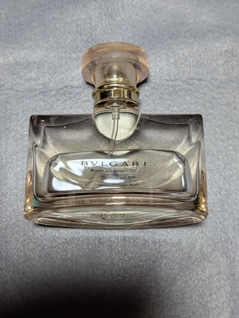 廃盤希少ローズエッセンシャルロゼオードトワレ50ml - メルカリ