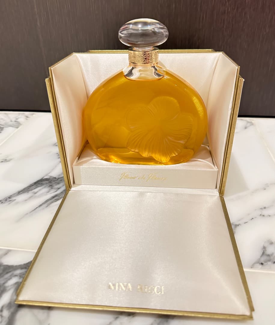 ニナリッチ ビンテージ ラリックのボトル フルールドフルール