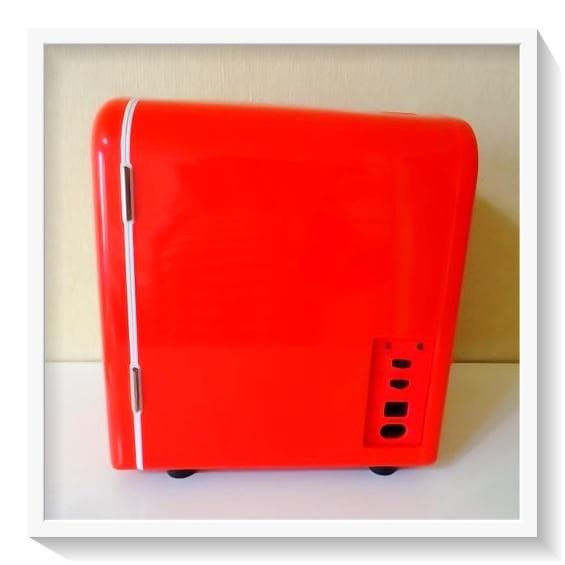 未使用】希少 当時物 ハローキティ ミニ冷蔵庫 保温機能付き。 2000