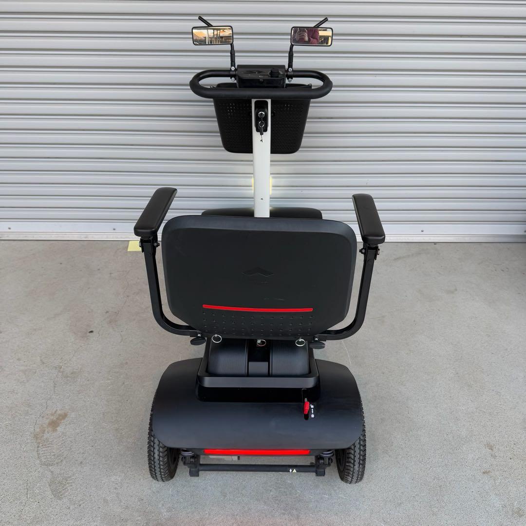 ○ 美品 ウィル WHILL Model S シニアカー ホワイト - メルカリ