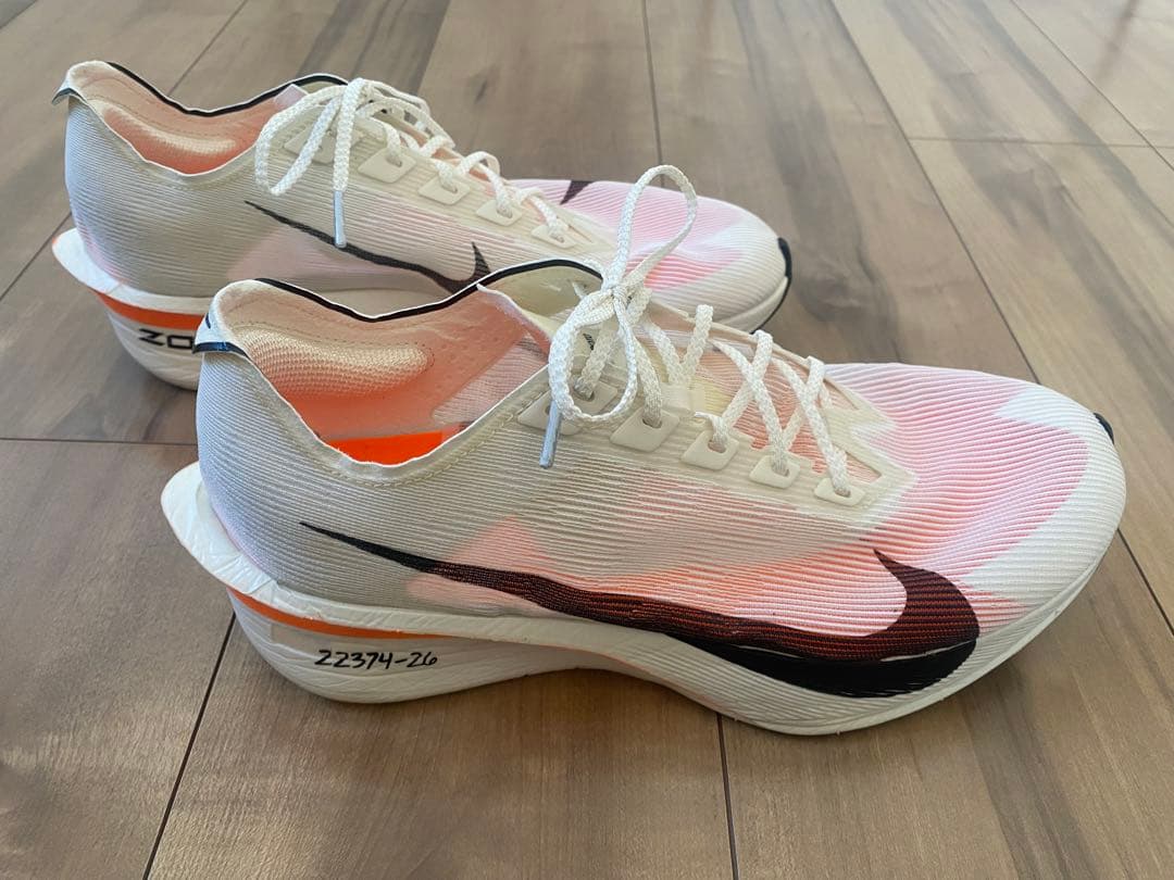 【美品】ナイキ ヴェイパーフライ4 プロト 26.5cm