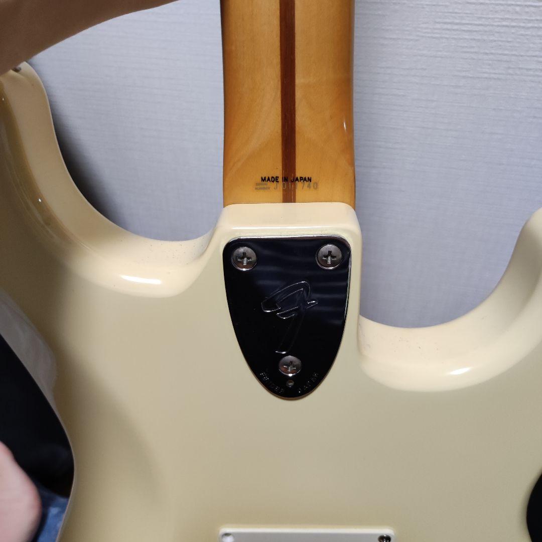レフティ Jシリアル 011740 Fender ST72-600L OWH - メルカリ