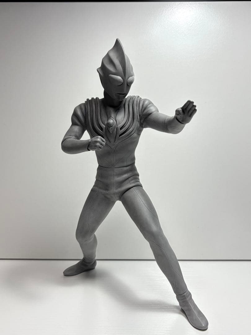 CCP 100体限定 ウルトラマンティガ マルチタイプ 光の巨人像Ver - メルカリ