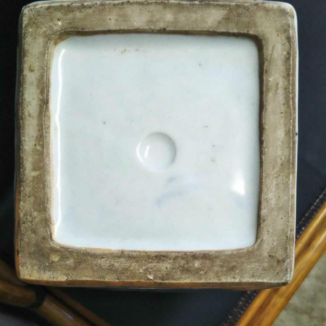 中国古美術/五彩纏枝賢人龍紋隻耳四方大瓶(款:大明万