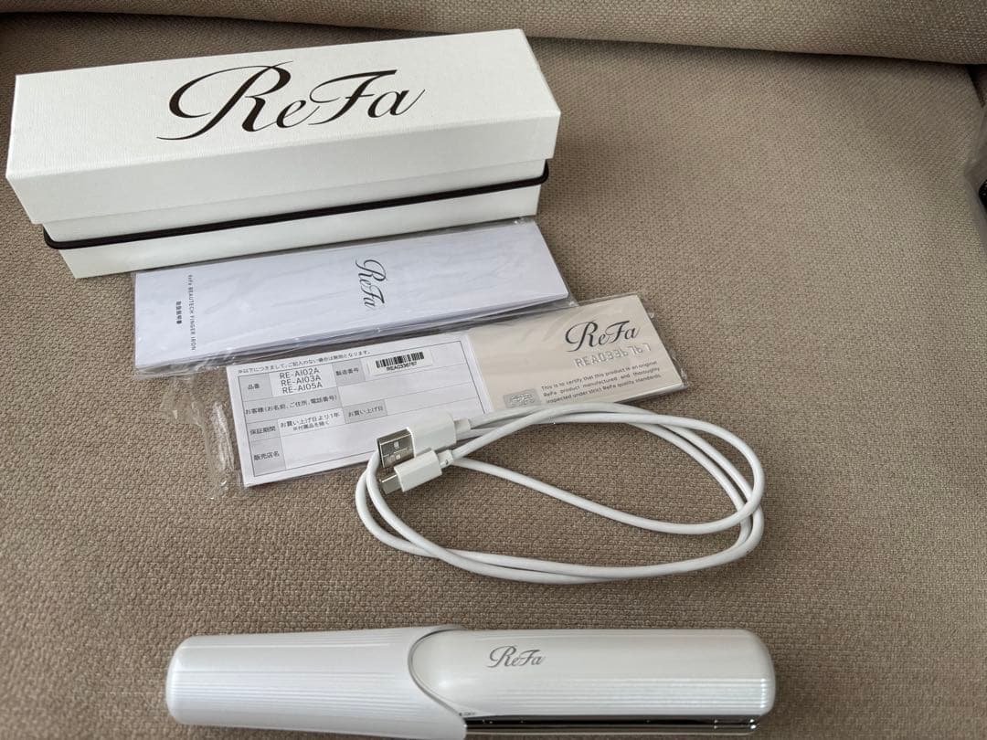 リファ　ビューテック フィンガーアイロン ホワイト ReFa リファ ビューテック フィンガーアイロン RE-AI02A（ホワイト