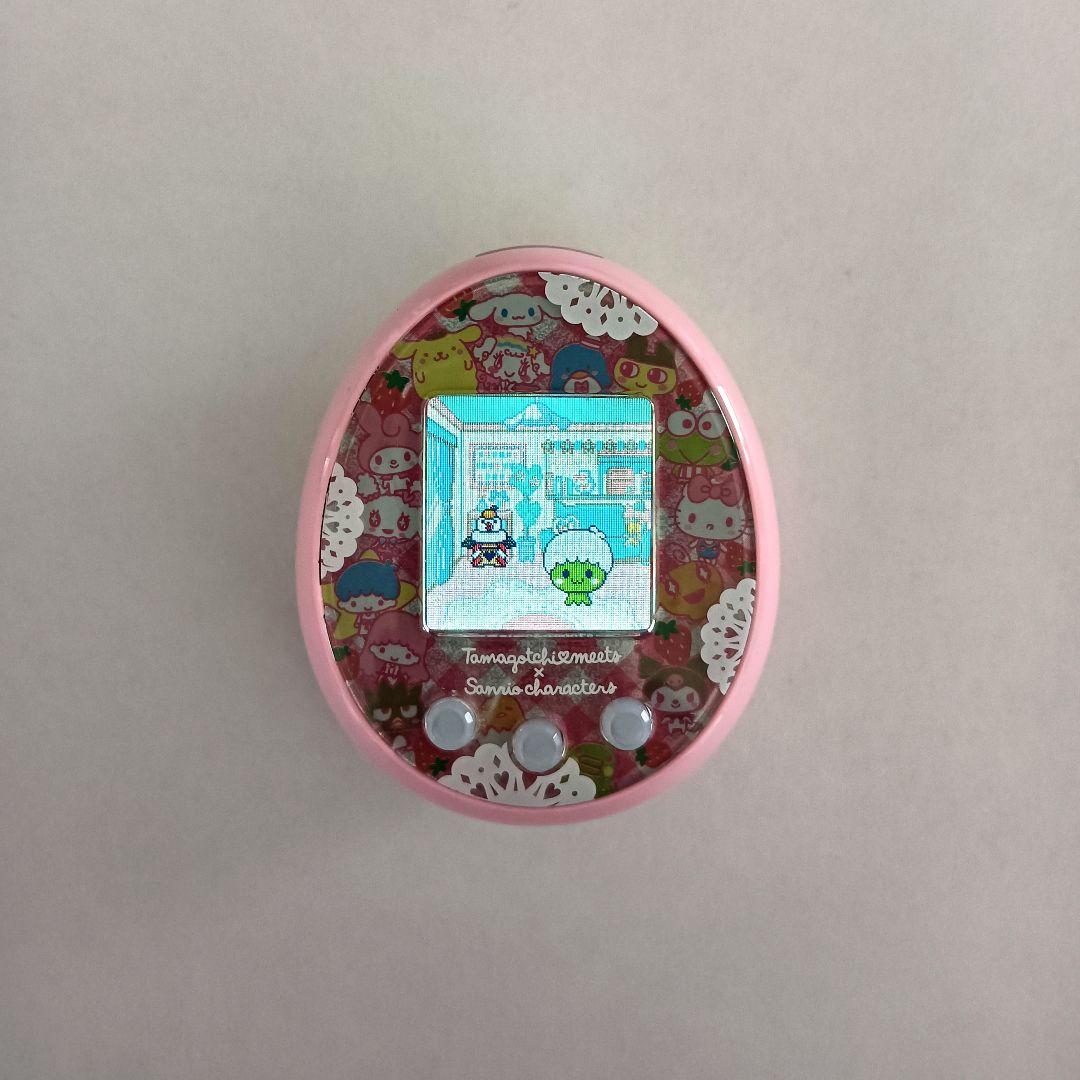 美品】たまごっちみーつ サンリオピンクver. - メルカリ