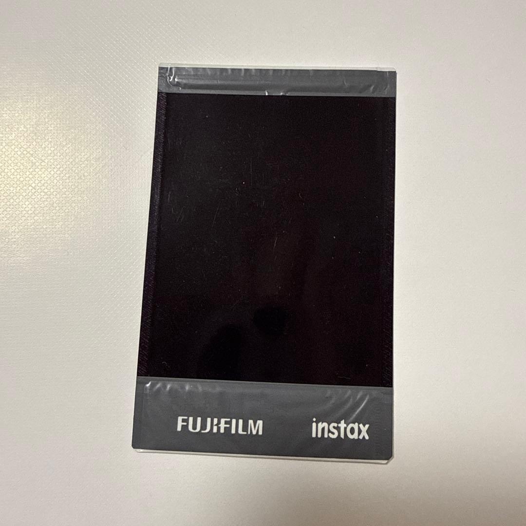 KARA ニコル チェキ サイン入り - メルカリ