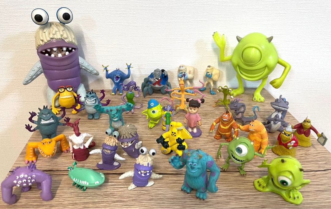 モンスターズインク 33点 フィギュアセット レア！ - メルカリ