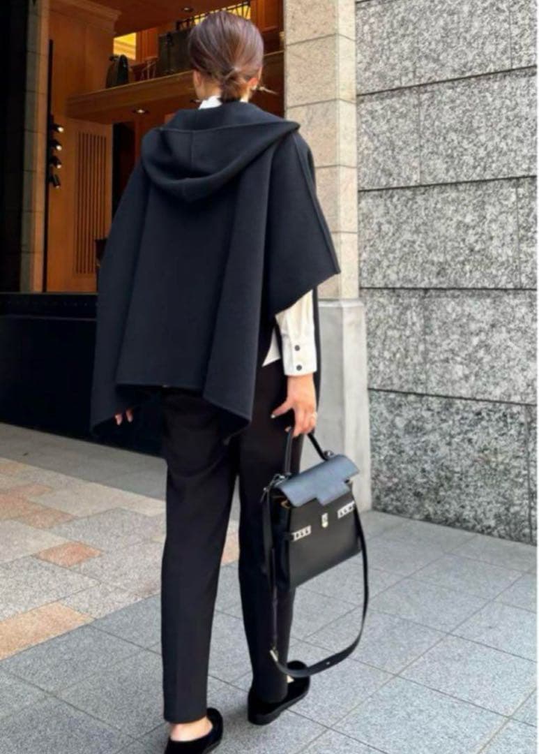 ohga リバーポンチョブラック