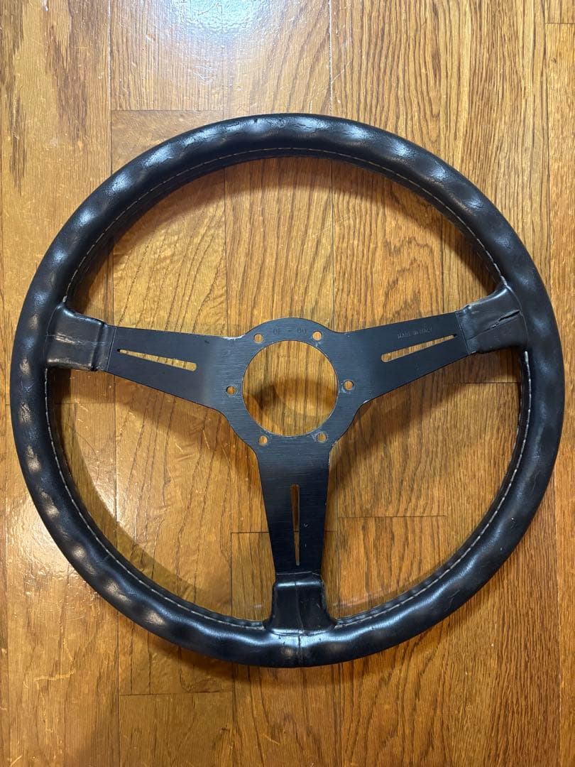 当時物 ナルディ クラシック ステアリング 36φ FET刻印 - メルカリ