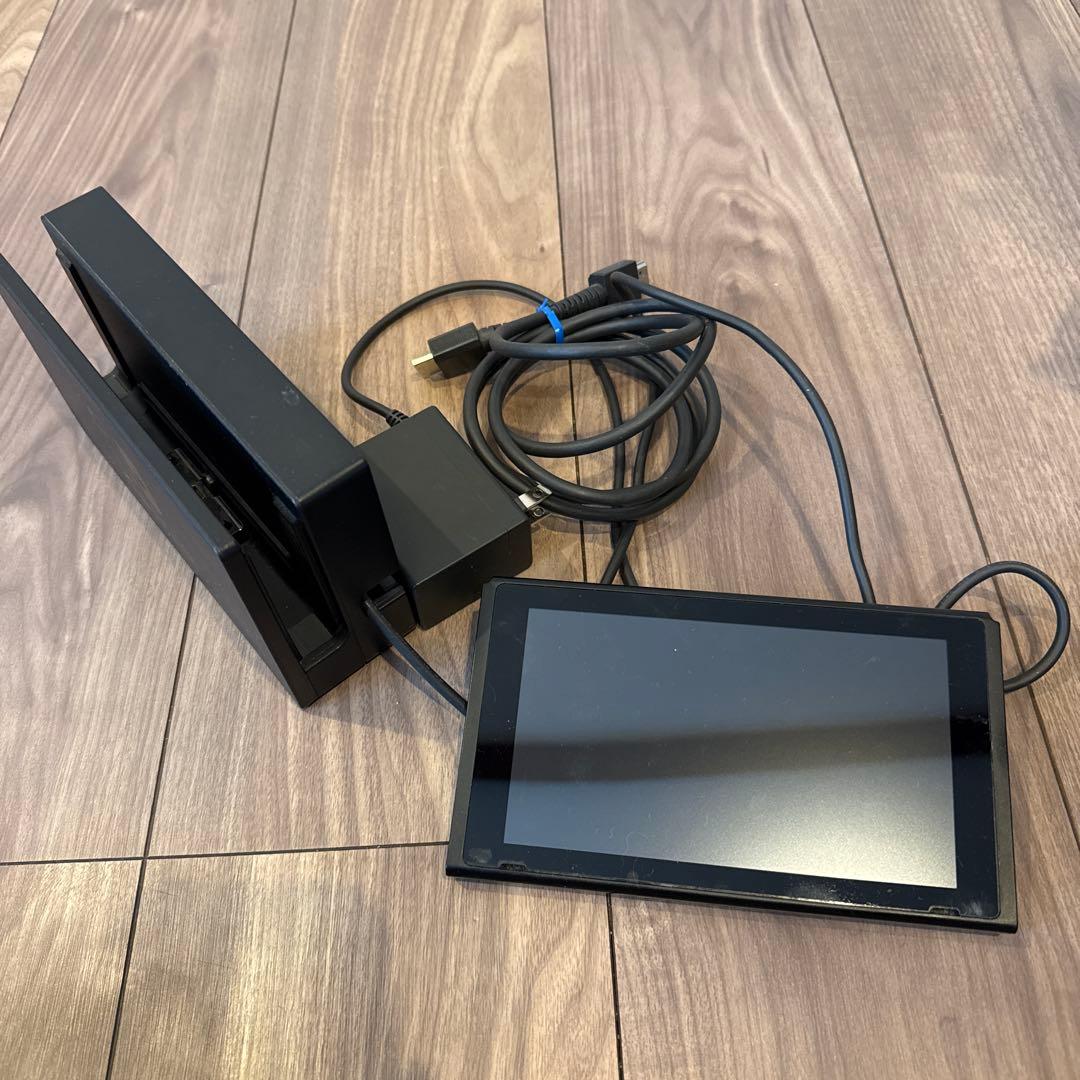 Nintendo Switch 本体とドックセットコントローラー付き Amazon.co.jp: 【任天堂純正品】Nintendo Switch ドックセット : ゲーム