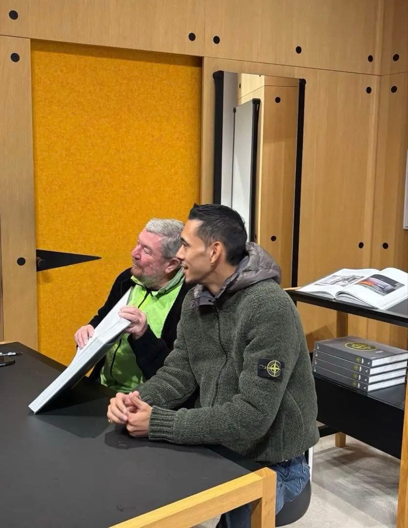 ストーンアイランド プレジデントニット io着用 上杉柊平 - メルカリ