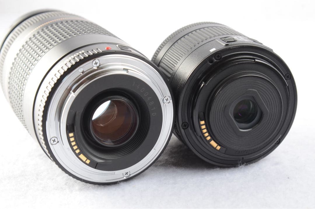 Canon EOS Kiss X9 ダブルレンズセット 《元箱付》