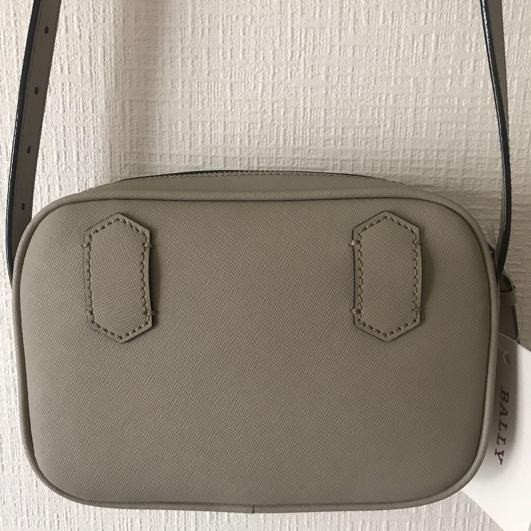 タグ付き未使用 Bally ショルダーバッグ - メルカリ