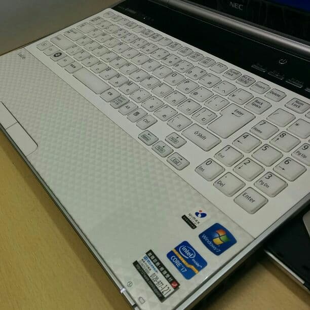 □極美 超速 Core i7/BR/快適メモリ8GB/余裕のHDD750GB