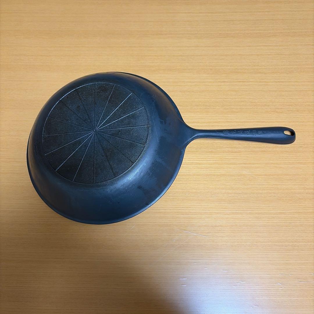 錦見鋳造 魔法のフライパン 28cm - メルカリ