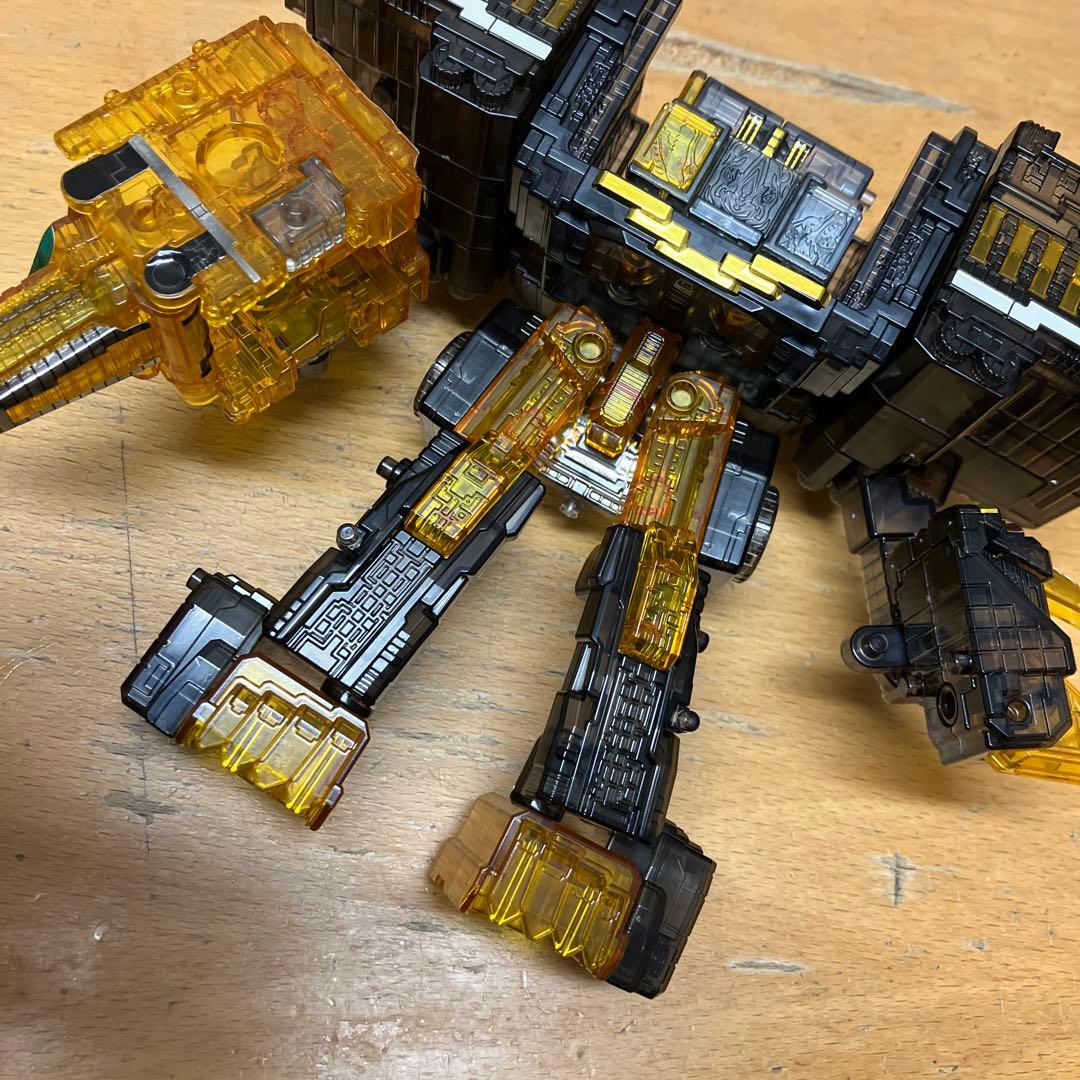 ミニプラ 動物戦隊 ジュウオウジャー クリア ワイルドトウサイドデカ