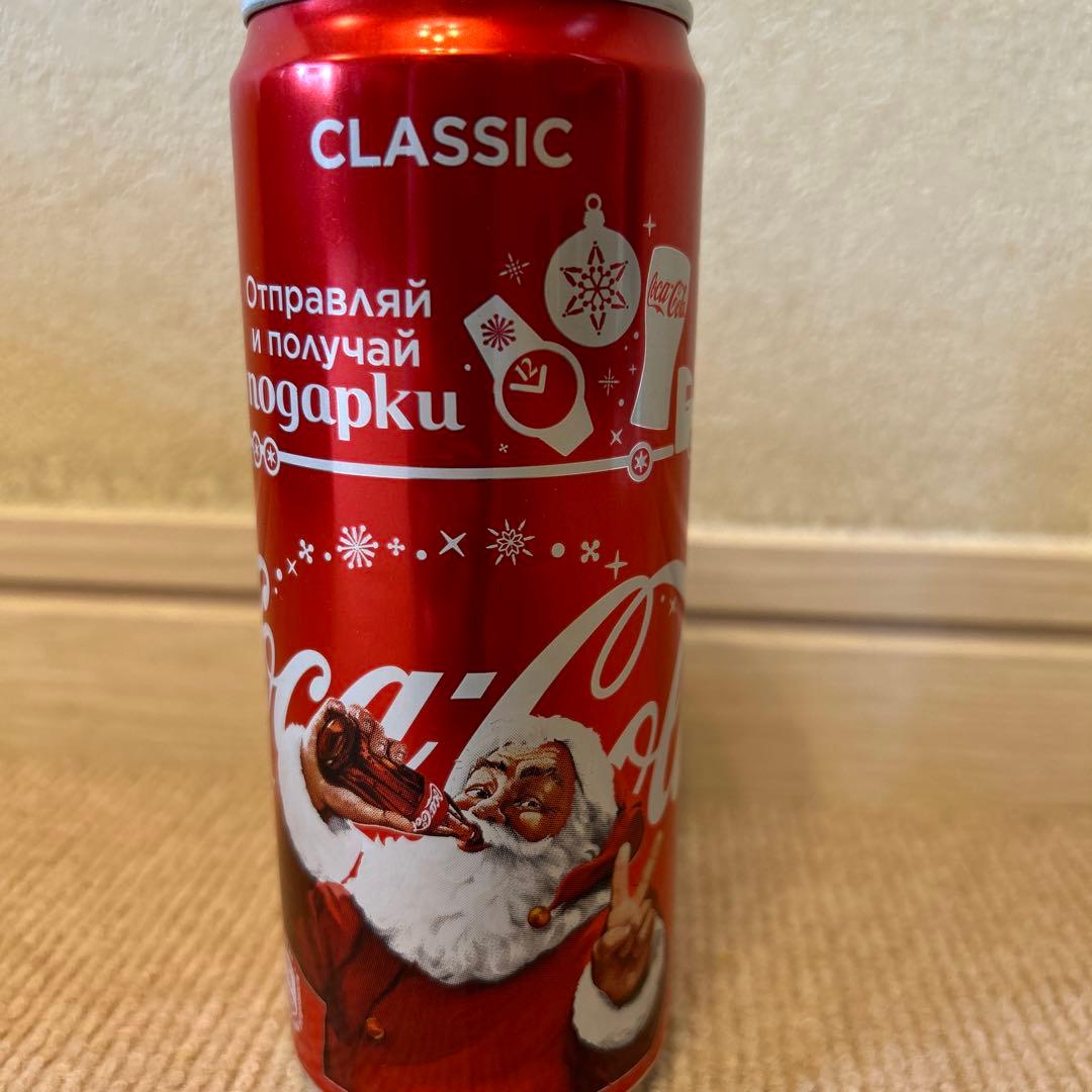 【コカコーラコレクターの方に❗️】未開封コカコーラ　ロシアのクリスマスバージョン 冬のシーズンを盛り上げる クリスマスオーナメントをデザインした